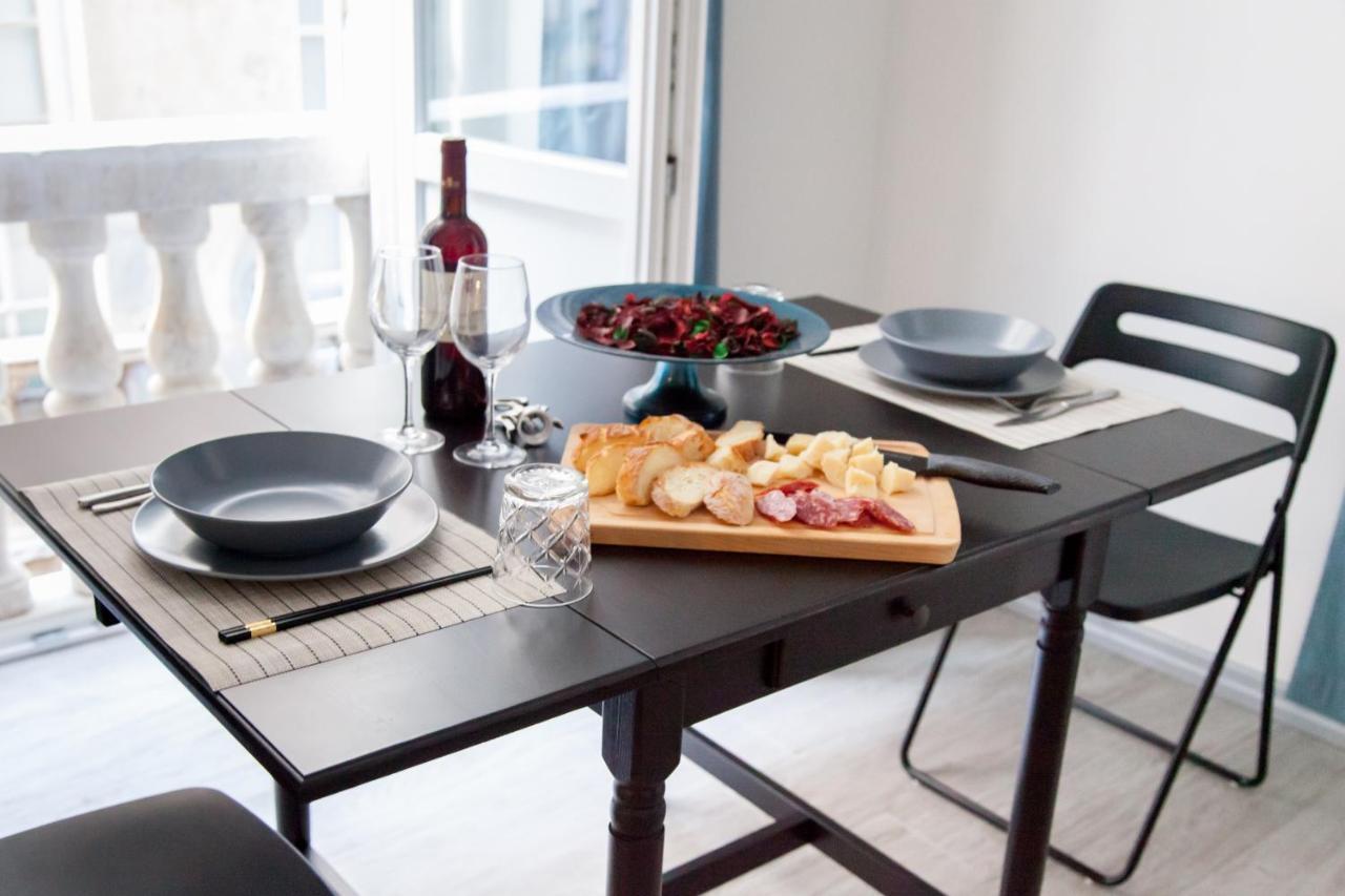 Niu Lux Apartments Cenova Dış mekan fotoğraf
